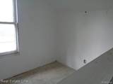 15727 Parkside Street - Photo 29
