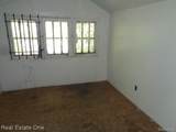 15727 Parkside Street - Photo 30