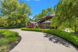 1345 Lake Drive - Photo 3