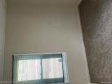 15392 Dixie - Photo 8