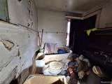 352 Highland Street - Photo 16
