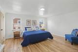 18428 Snowden Street - Photo 11
