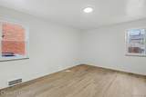 18428 Snowden Street - Photo 17