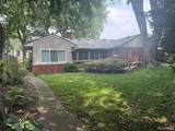 2221 Davis Street - Photo 32