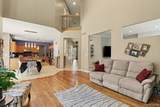 6621 Glenshaw Court - Photo 9