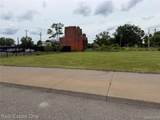 6510 Warren Avenue - Photo 3