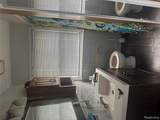 21810 Schroeder Avenue - Photo 7