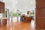 8263 Pine Hollow Trail - Photo 14