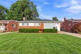 18266 Macarthur - Photo 32