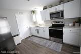22505 Harper Lake Avenue - Photo 9