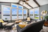 1002 Cove Circle - Photo 14