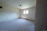 7227 Avoca Road - Photo 32