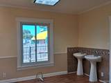 705 Maple Street - Photo 15