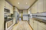312 Jeffrey Avenue - Photo 11