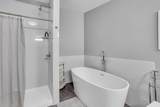 4091 Woodland Avenue - Photo 47