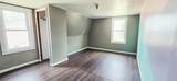 945 Summit Street - Photo 8
