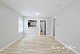 3025 Waalkes Street - Photo 10