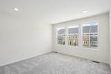 25424 Orwell Street - Photo 21