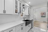 4364 Somerset - Photo 10