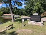 62072 Yorktown - Unit 4 - Photo 31
