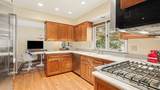 442 Huntington Place - Photo 15