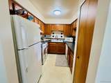 920 Saybrook - Photo 3