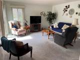 920 Saybrook - Photo 4