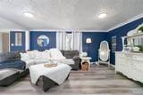 317 Crossman Street - Photo 10