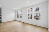 25429 Orwell Street - Photo 16