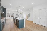 25429 Orwell Street - Photo 17