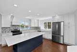 10436 Kings Point Drive - Photo 9