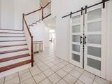 5221 Sandlewood Drive - Photo 3