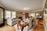 22804 Law Street - Photo 6