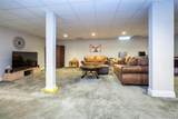 2589 Oxford Circle - Photo 39