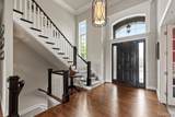 602 Wellington Circle - Photo 3