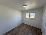 28521 Sutherland Street - Photo 15
