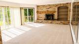 6075 Quaker Lane - Photo 3