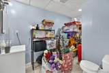 4185 Oak Street - Photo 31