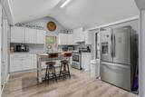 412 Swan Street - Photo 6