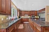 2433 Woodridge Court - Photo 20