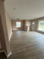 13118 Pembroke Avenue - Photo 7