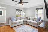2060 Royal Avenue - Photo 10