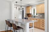 2060 Royal Avenue - Photo 14