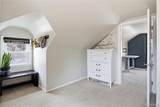 2060 Royal Avenue - Photo 31