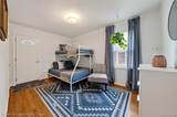10017 Hart Avenue - Photo 14