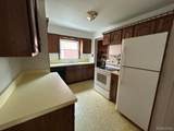 9976 Quandt Avenue - Photo 9