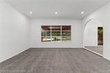 25190 Thorndyke Street - Photo 8
