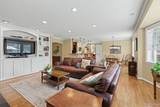 711 York Street - Photo 13