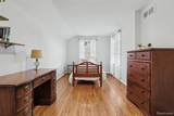 711 York Street - Photo 33