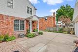 711 York Street - Photo 51